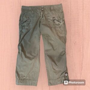 SANCTUARY Women’s Green Khaki Capri Pants - Size 28